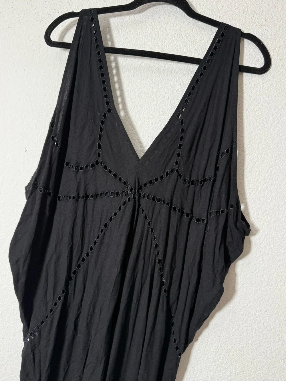 Uma and Leopold Black Cutout Draped Kaftan Cover Up One Size Resort Beach